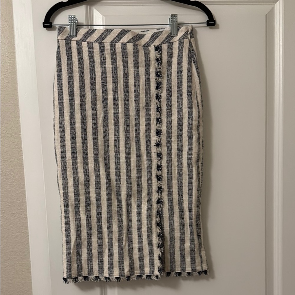 Banana Republic Black and White Midi Pencil Skirt